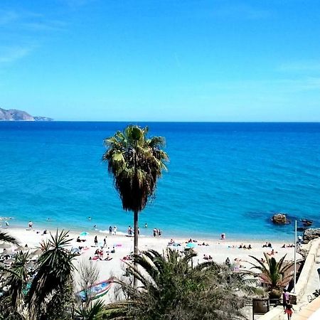 Central Nerja Buitenkant foto