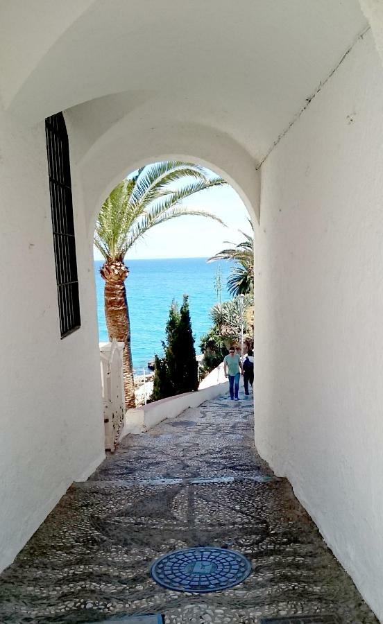 Central Nerja Buitenkant foto